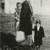 1929 Ташкент Женщина в Парандже с Детьми