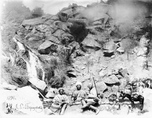 1894 Л Барщевский со Спутниками в Горах