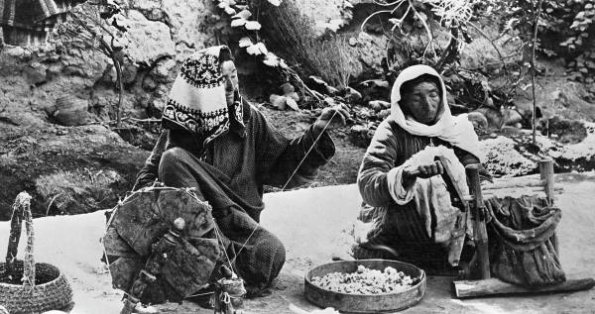1900 Узбекистан Пряжа на Ручных Станках