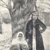 1900 Two Sart Women