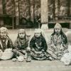 1903 Girls in Kalyannaya 2