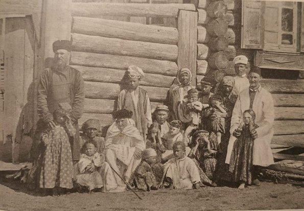1910 Предпл Кокчетау Семья Сибирских Казаков из Татар