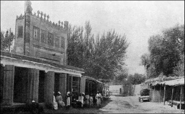 1910 Andijan Whit Mosk in Old Town
