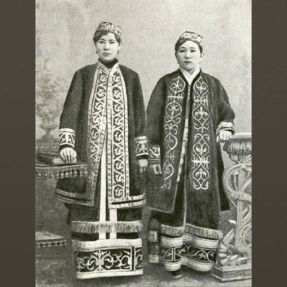 1912 Kazakh Woman