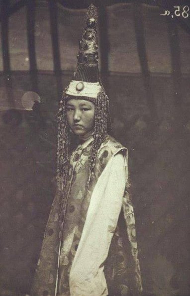 1913 Kazakh Girl