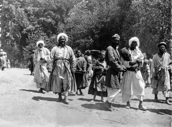 1920 Uzbekistan Men 2