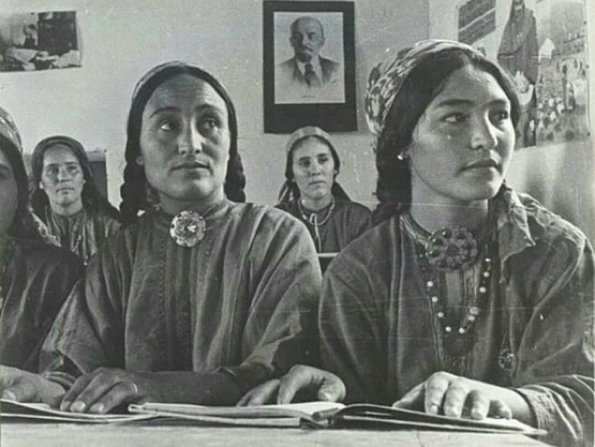 1928 Туркменистан Школа Обучение Женщин