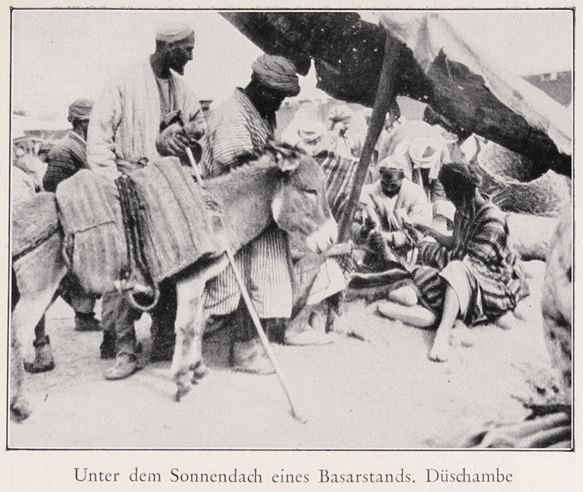 1928 Dushanbe Bazar People 4