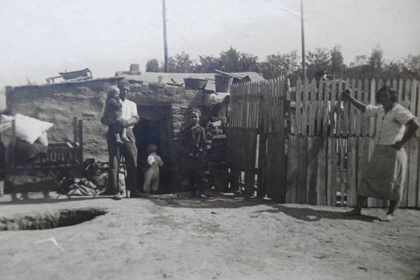 1930 CA Somewhere 8