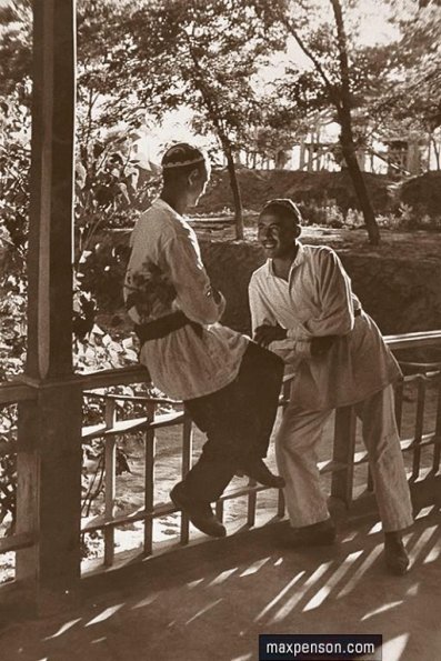1935 Ташкент Беседа на Мосту