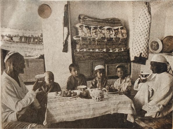 1955 Предпл Узбекистан Подписано как Семья Зажиточного Колхозника