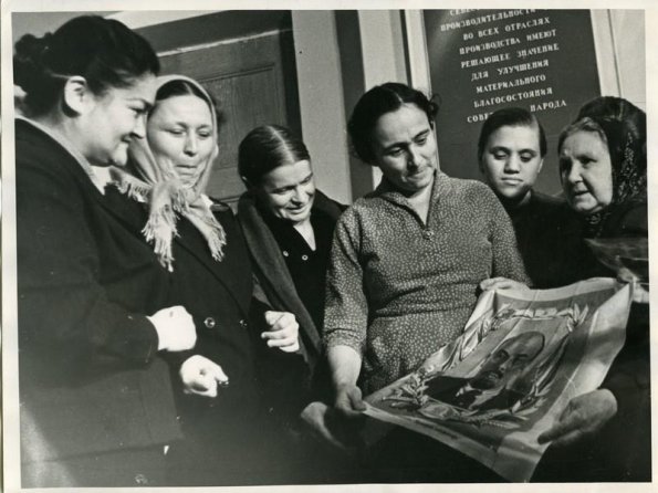 1959 РСФСР Узбекская Поэтесса Зульфия на Декаде Узбекской Литературы и Искусства
