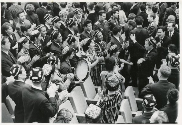 1966 Москва XV Съезд ВЛКСМ Узбекская Делегация