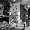1968 Москва Клаудия Кардинале в Березке, Узбекские Национальные Сувениры