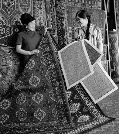 1972 Carpet Weivers Tajikistan 1972