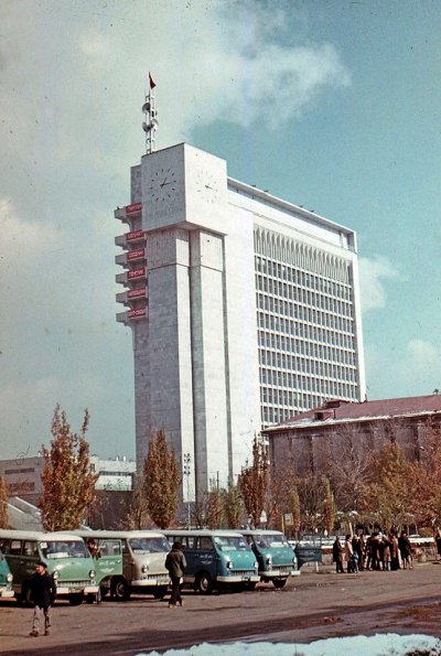1975 Ташкент Дом Печати и Стоянка Маршрутных Такси