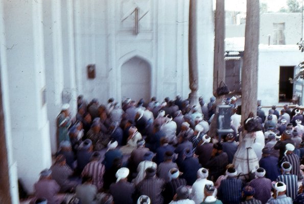 1978 Бухара Верующие в Мечети 2