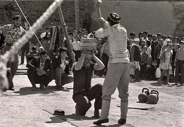 1978 Bukhara Street Circus