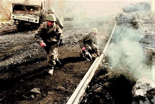 1985 Afghanistan Salang Pipeline Repair Protection 2